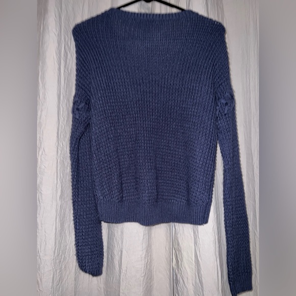 Sweater - Picture 2 of 4